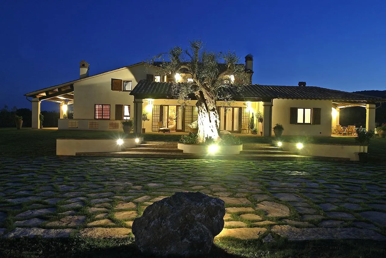 Il Casale Degli Olivi Villa Capalbio Farm stay